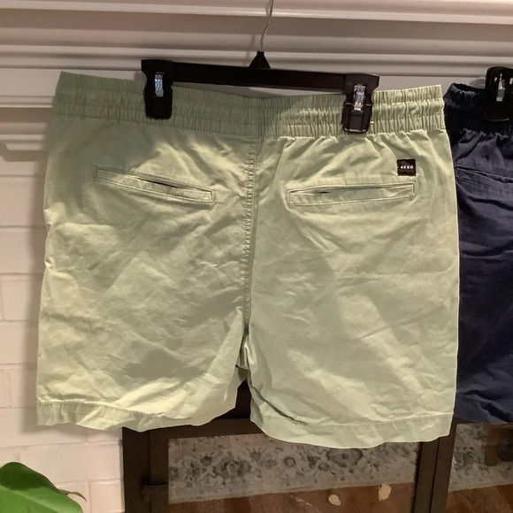 #74 Aeropostale Set of 2 Pull on Chino Shorts Men’s Size Medium - Picture 6 of 9